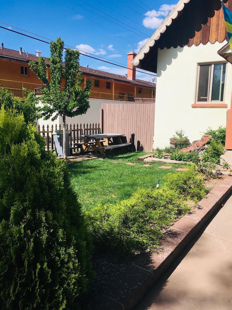 Williams AZ Hostel 59/67