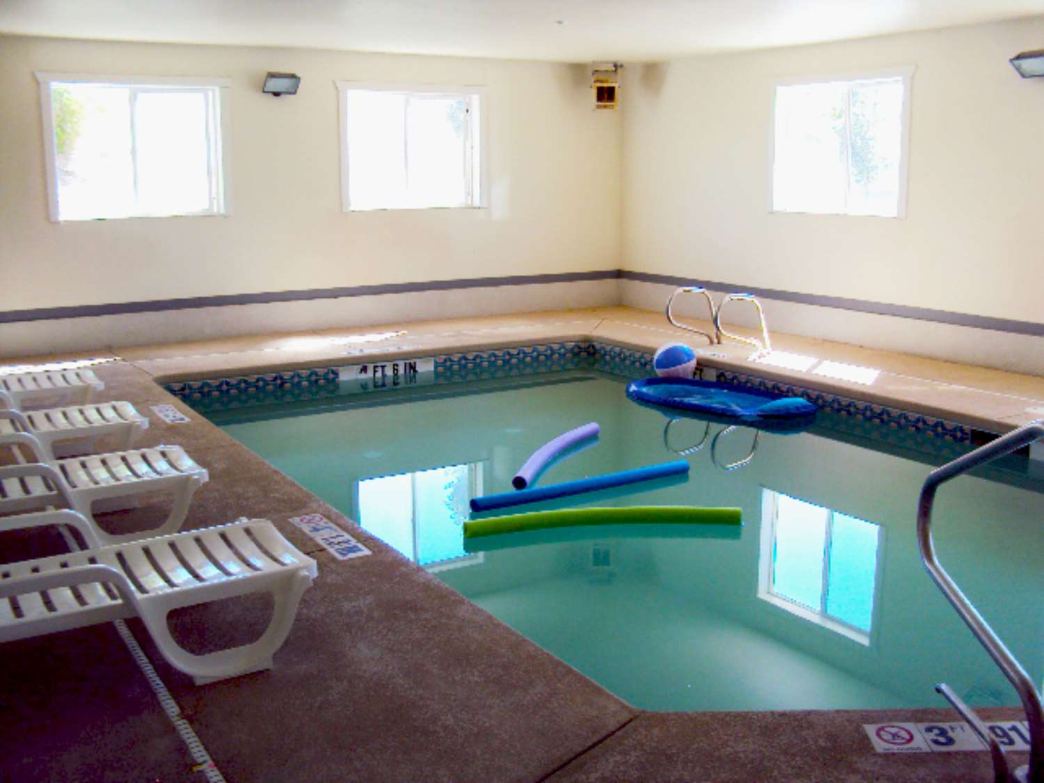 Americas Best Value Inn Green River 11/28