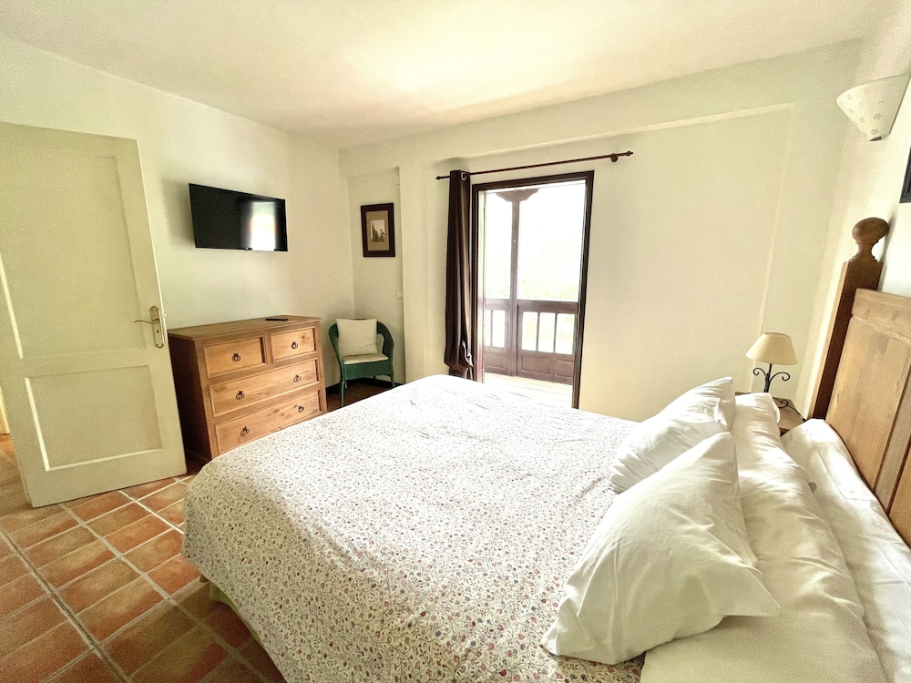 APARTAMENTOS LOS TELARES 13/50