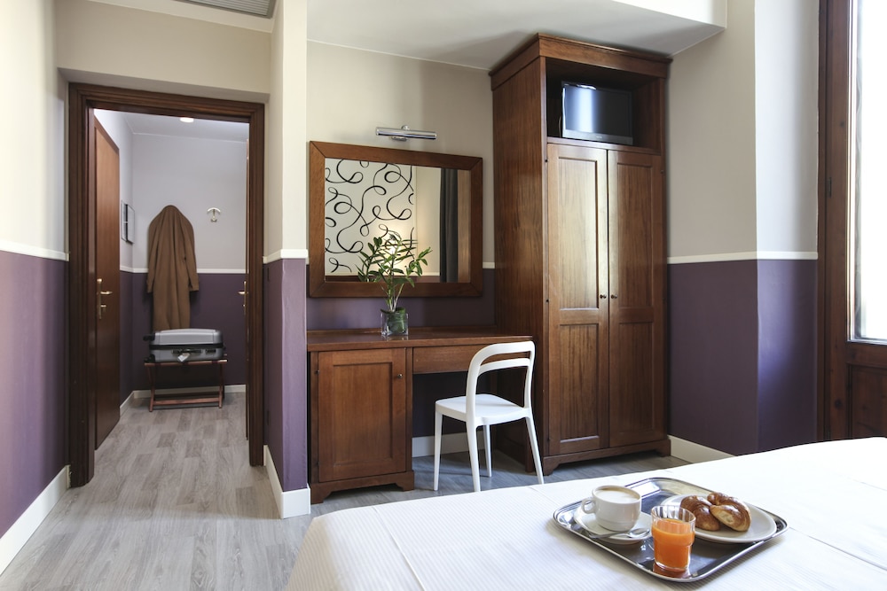 Golf Hotel Florence 46/49