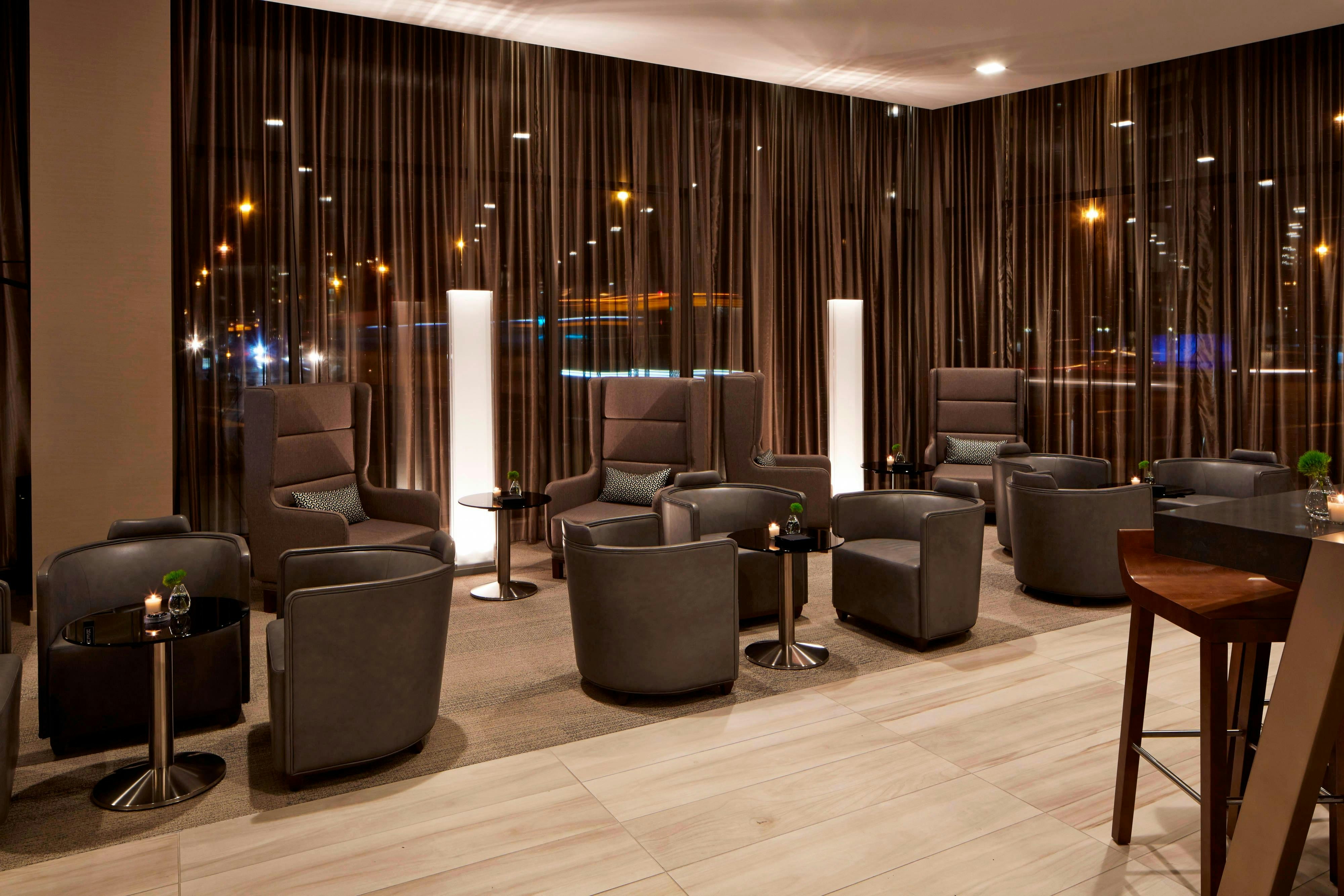 Ac Hotel By Marriott Minneapolis Downtown 26/44