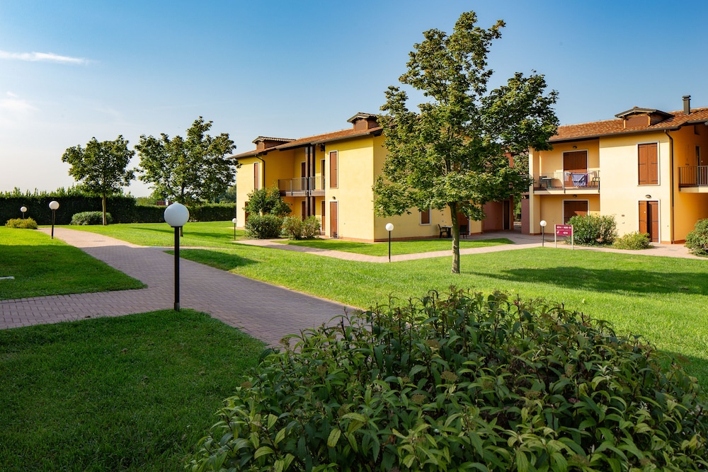Residence Eden 47/50