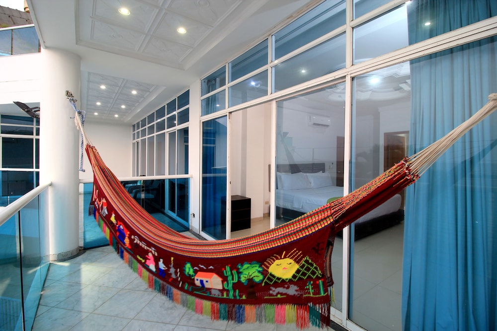 Hotel Abi Inn By GEH Suites 31/42