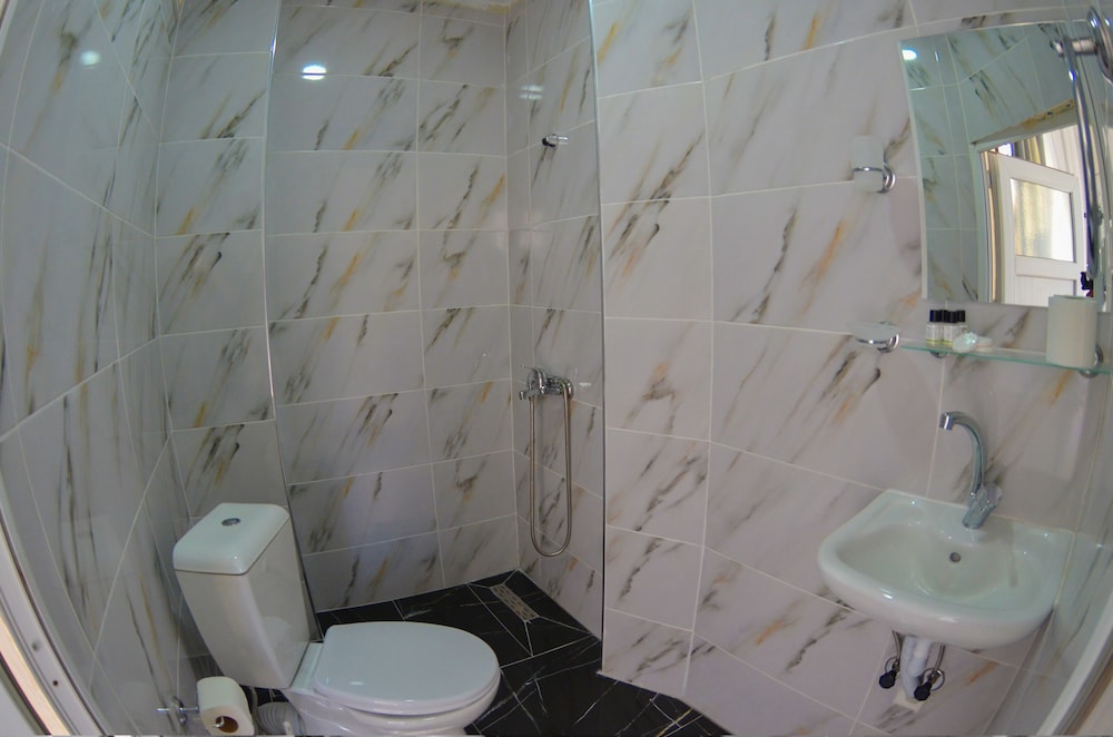 Yasmin Hotel 43/48