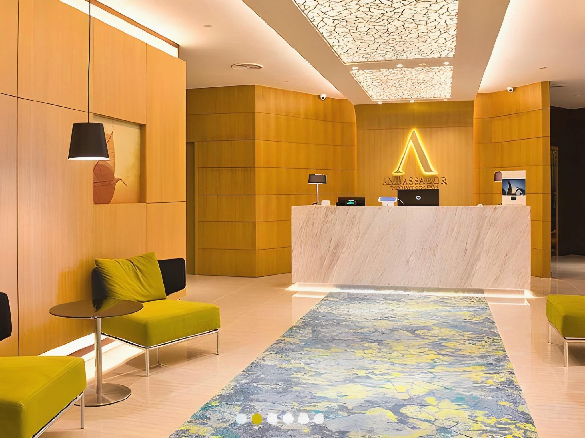 Ambassador Transit Lounge Singapore T3 3/39