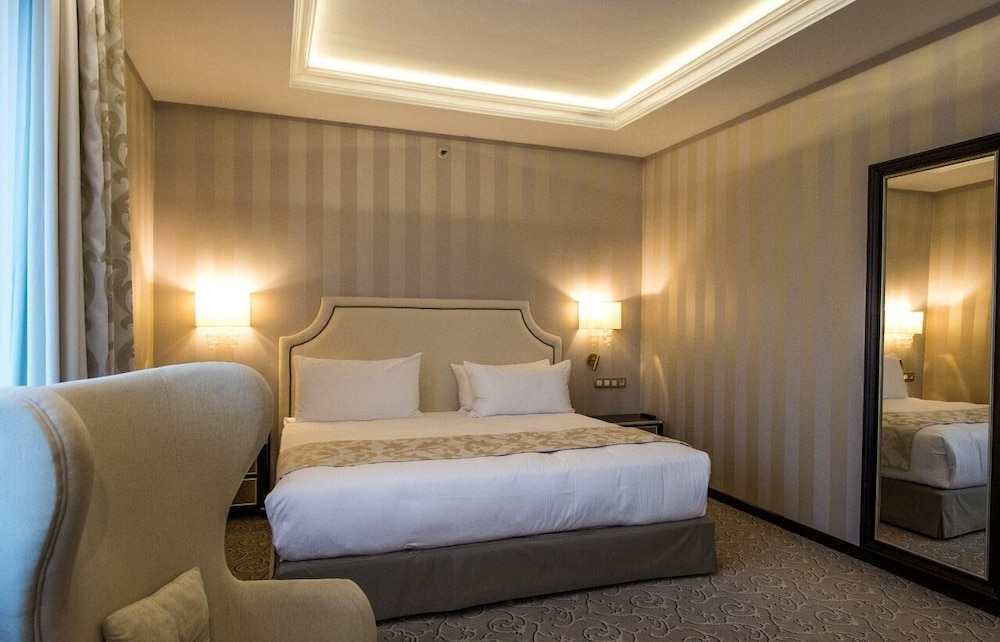 Prahova Plaza Hotel 8/35