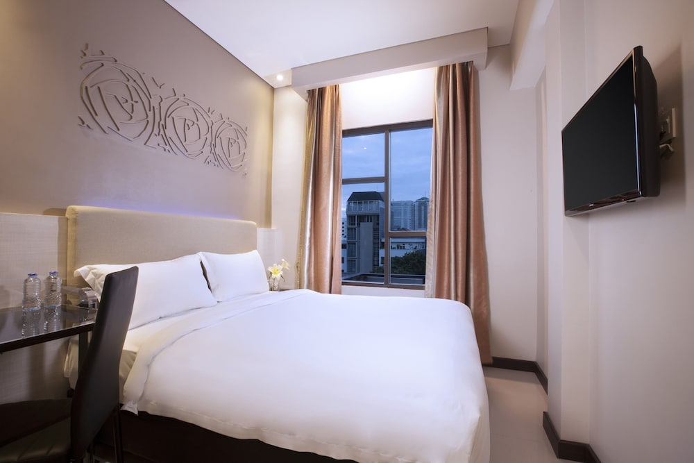 Verse Lite Hotel Gajah Mada 20/67