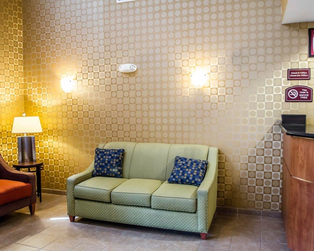 Comfort Suites Hummelstown Hershey 25/40