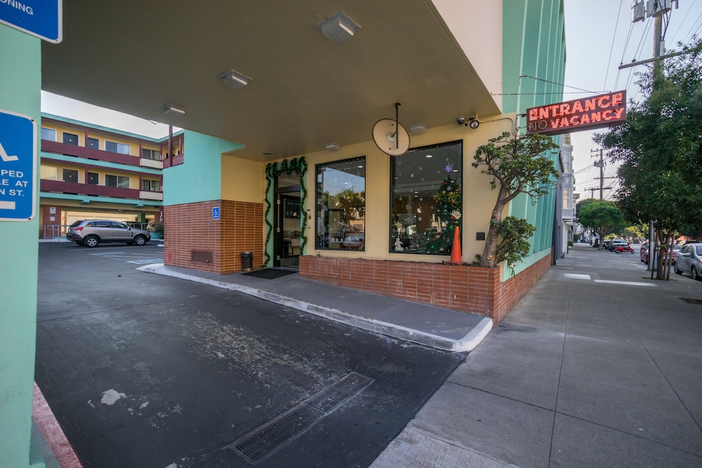 Motel Capri 62/70
