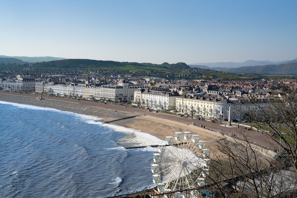 Llandudno Hostel 33/50
