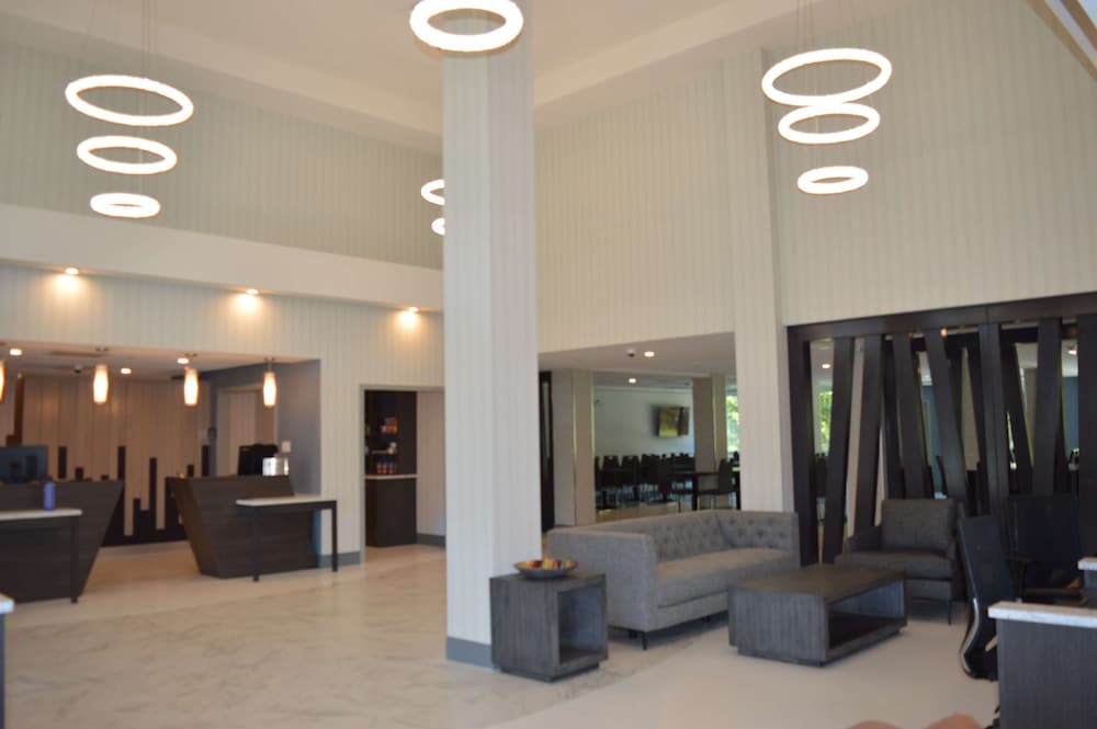 Best Western Plus Gateway to the Falls 17/26