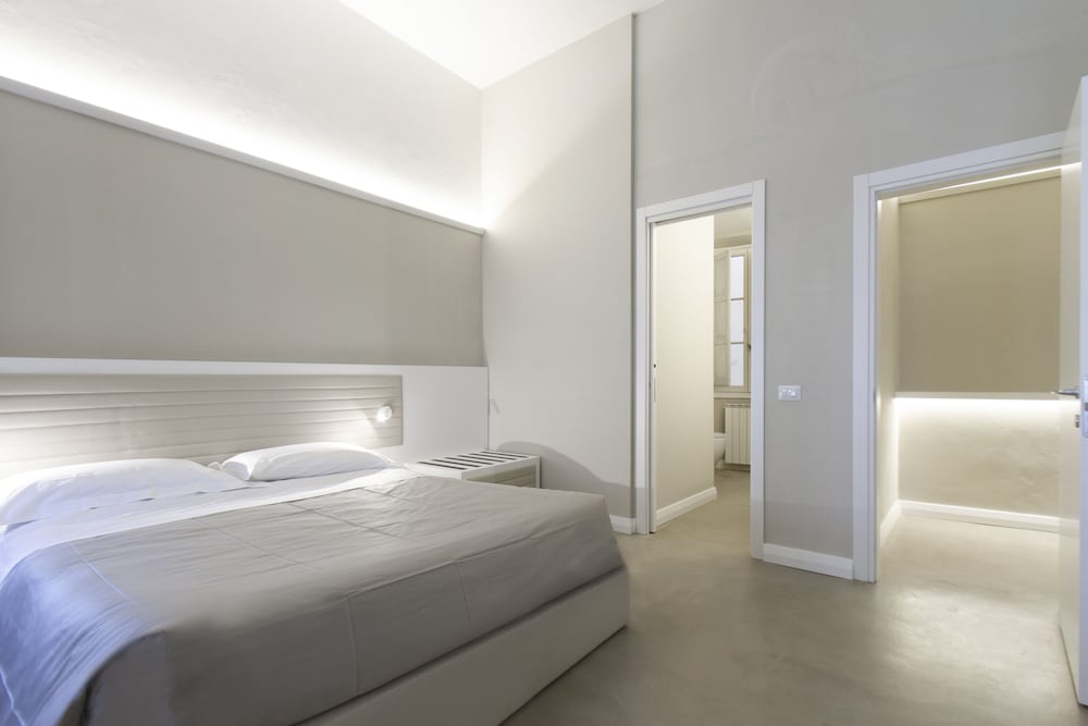 Palazzo Dei Ciompi Suites 10/71