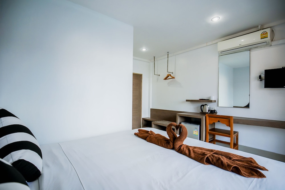 SUPERIOR, DOUBLE BED