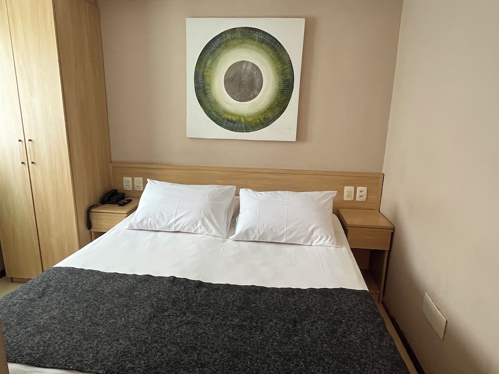 Galicia Hotel 8/47