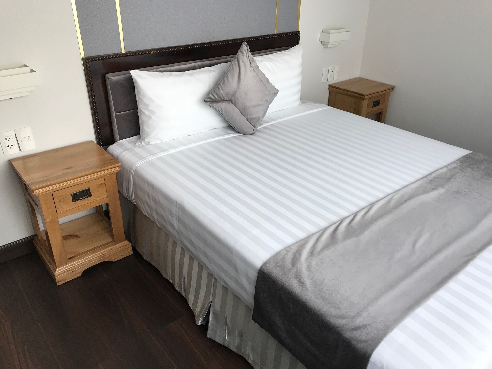 2 BEDROOMS, FAMILY, APARTMENT, CITY VIEW
