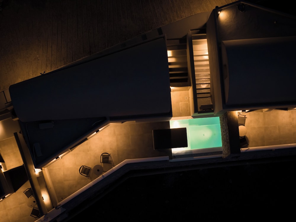 Black Diamond Suites Adults Only 22/50