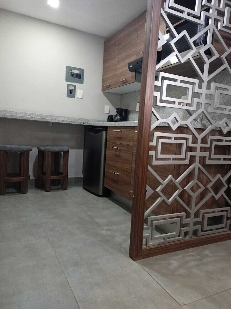 Suites Rio Elba 4/49
