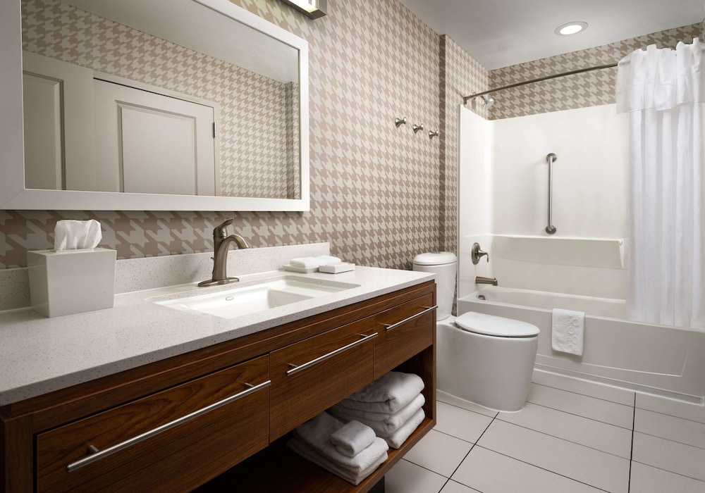 Home2 Suites by Hilton Charleston Airport Convention Center 15/44