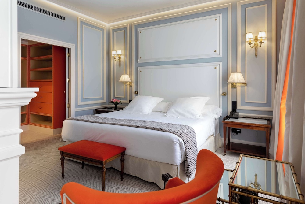 JUNIOR SUITE, DELUXE