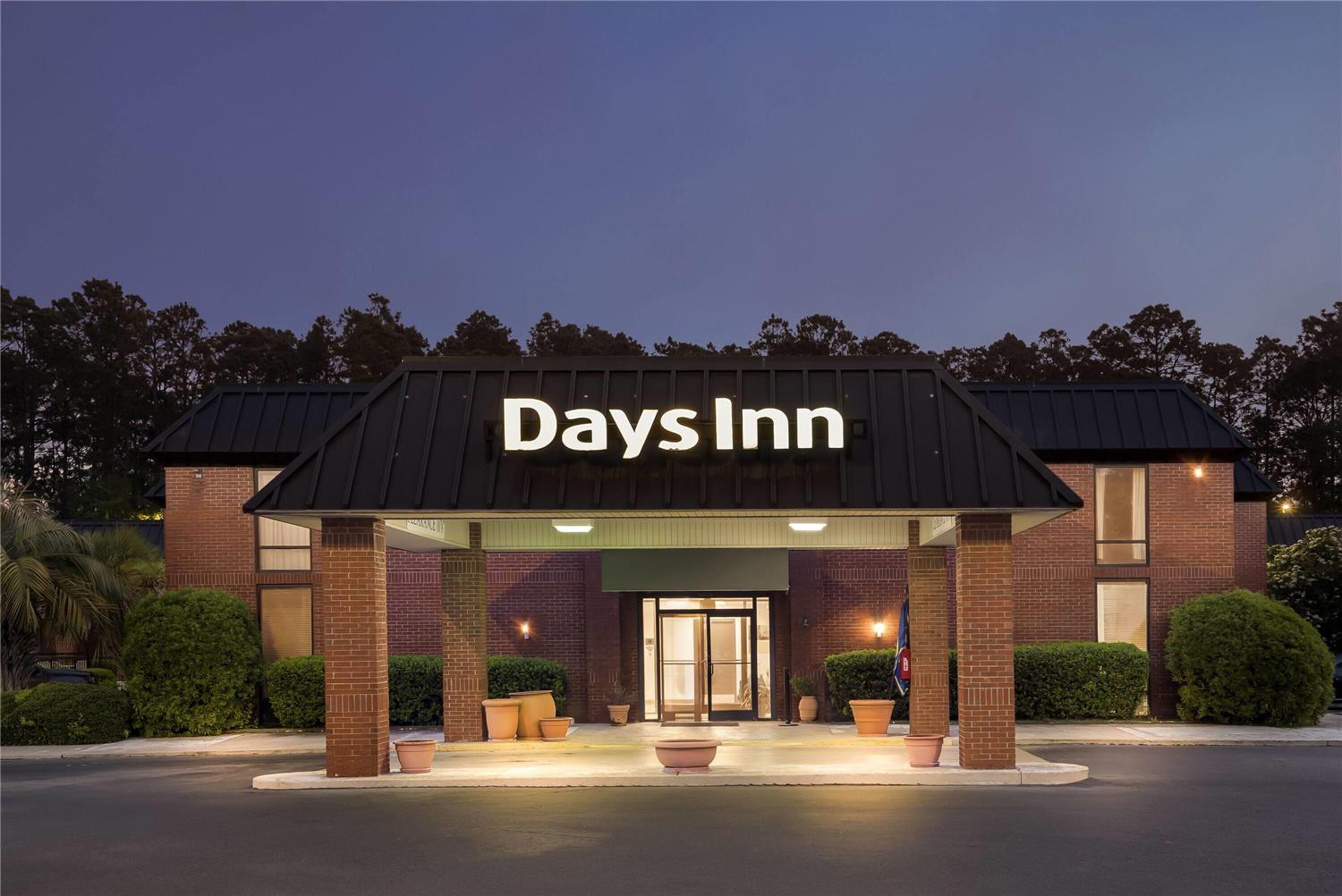 Days Inn By Wyndham Statesboro 2/22