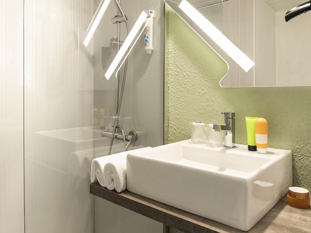 Ibis Budget Saint Ouen L Aumone 38/40