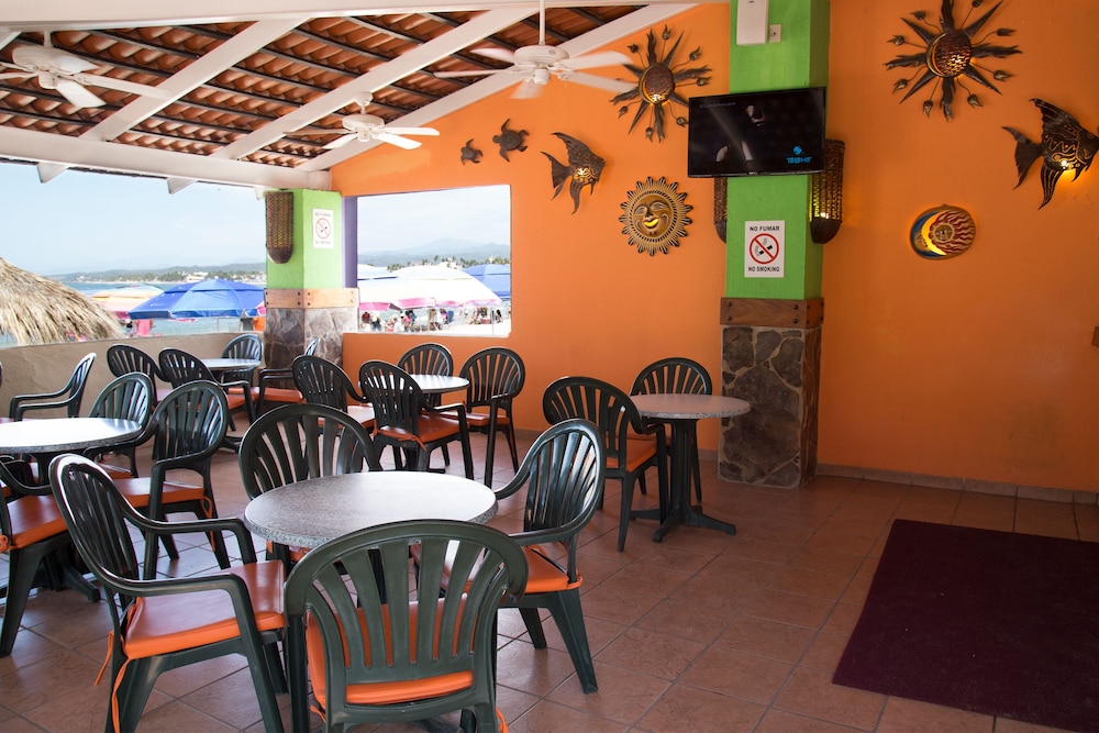 Decameron Los Cocos Guayabitos Ramada All Inclusive Resort 30/49