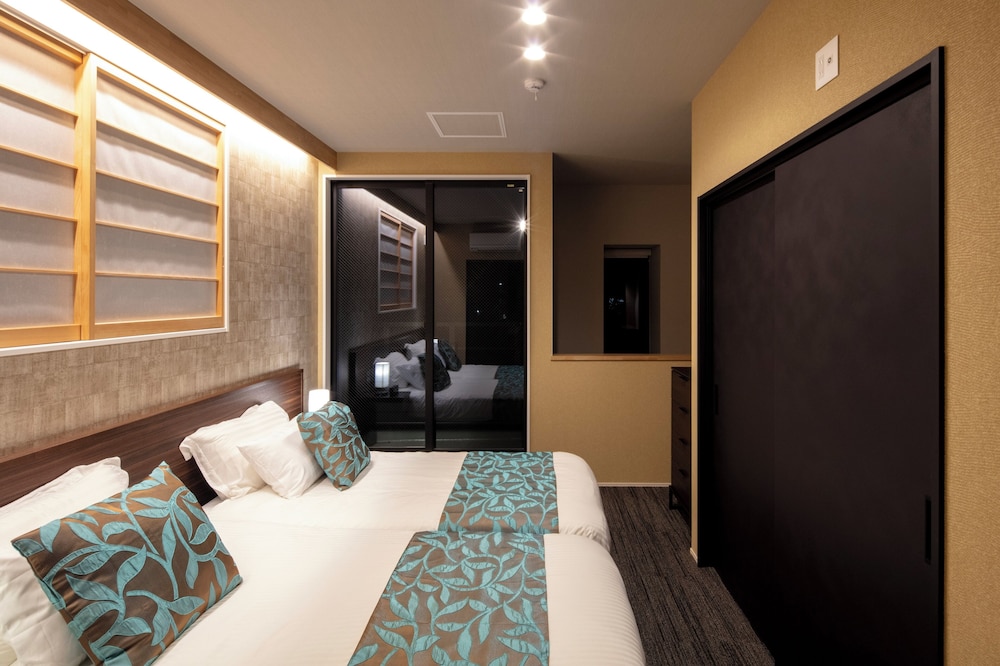 Hotel Sengokuhara 533 8/46