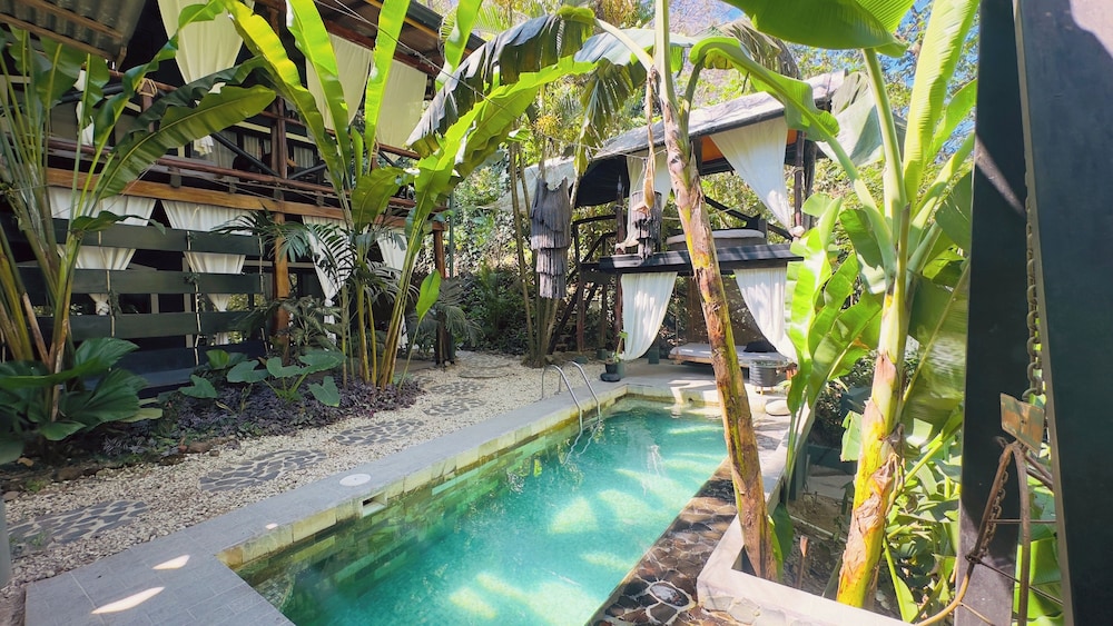 Canaima Chill House 33/50