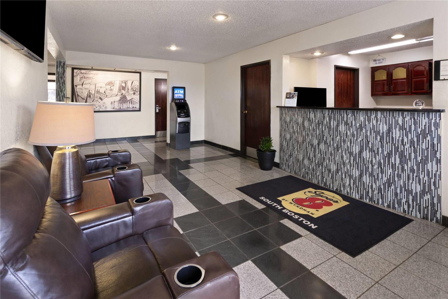 Super 8 by Wyndham South Boston VA 8/31