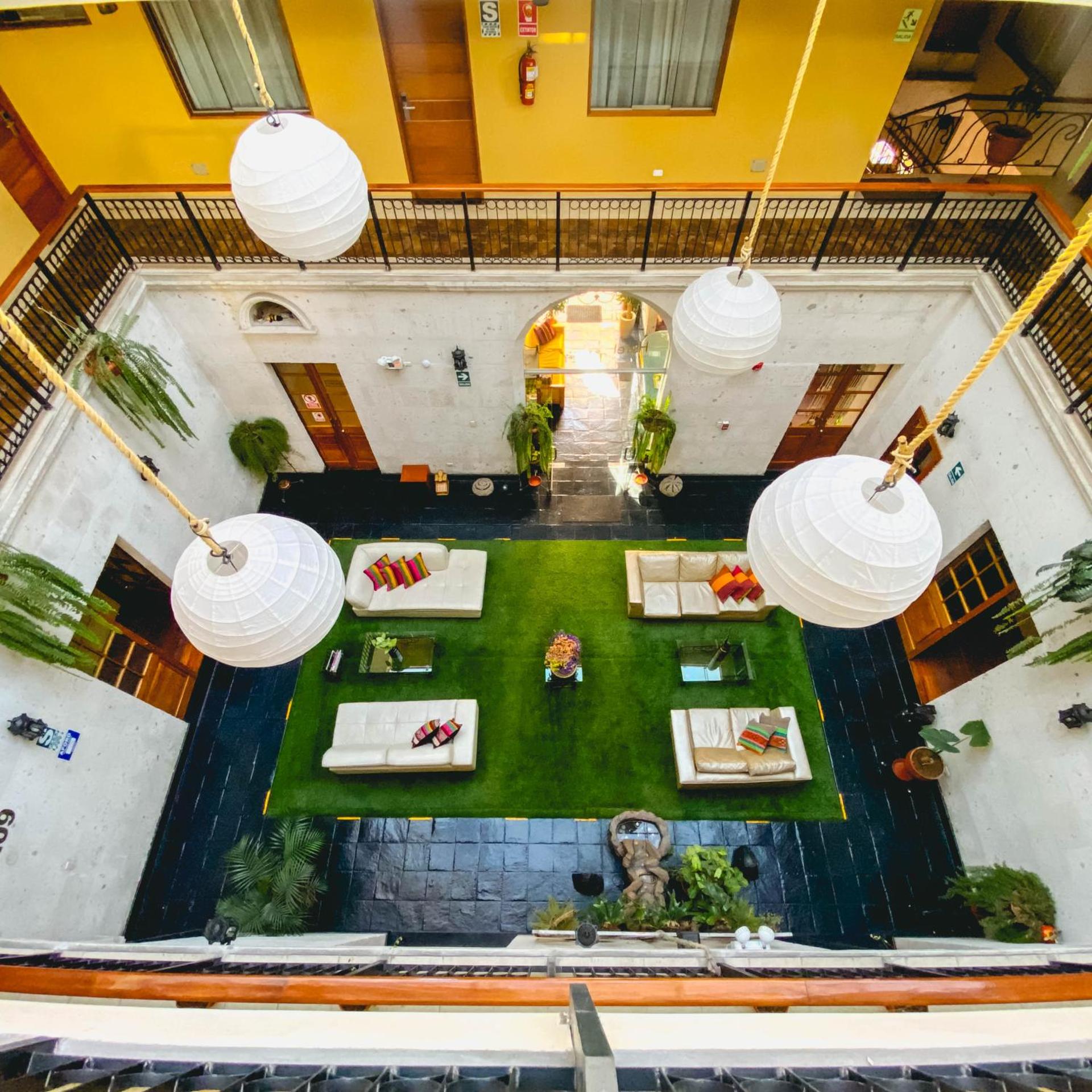 Hotel Tikary 1/50
