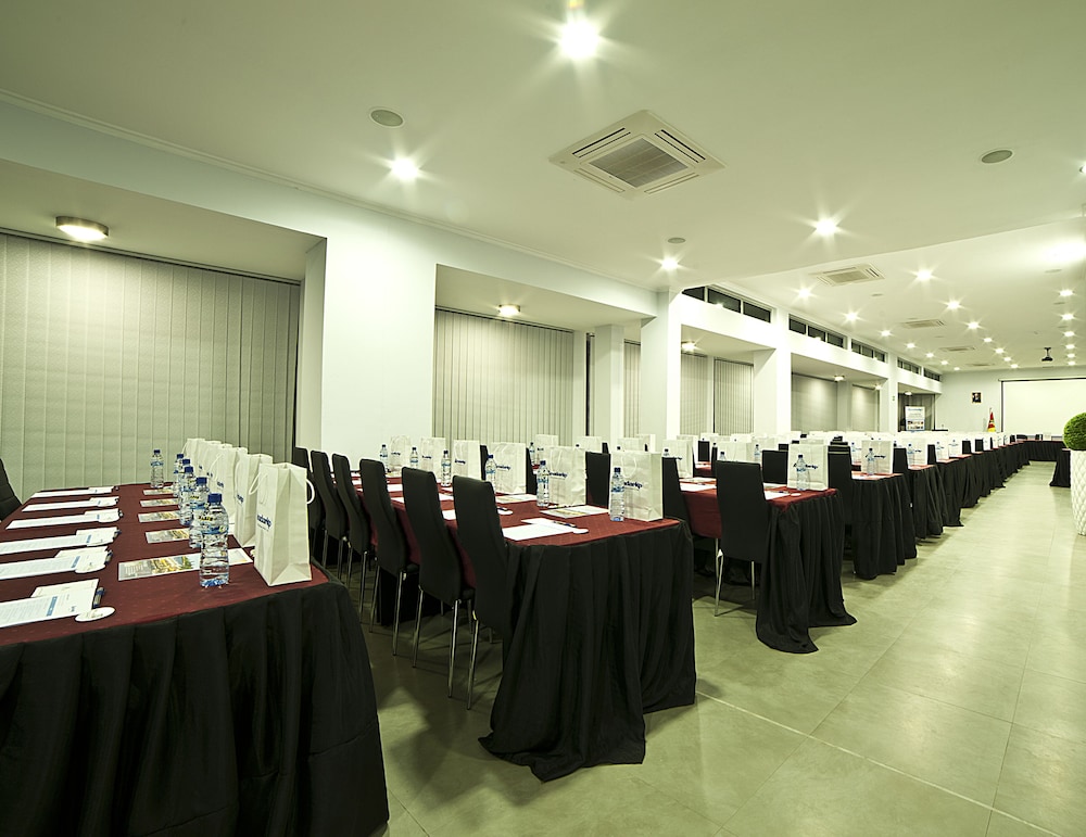 NEW HOTEL NAMPULA 39/50
