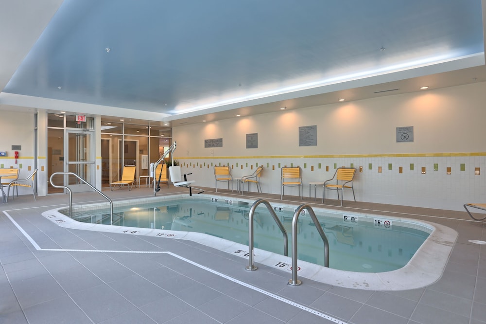 Fairfield Inn Suites Philadelphia Willow Grove 17/26