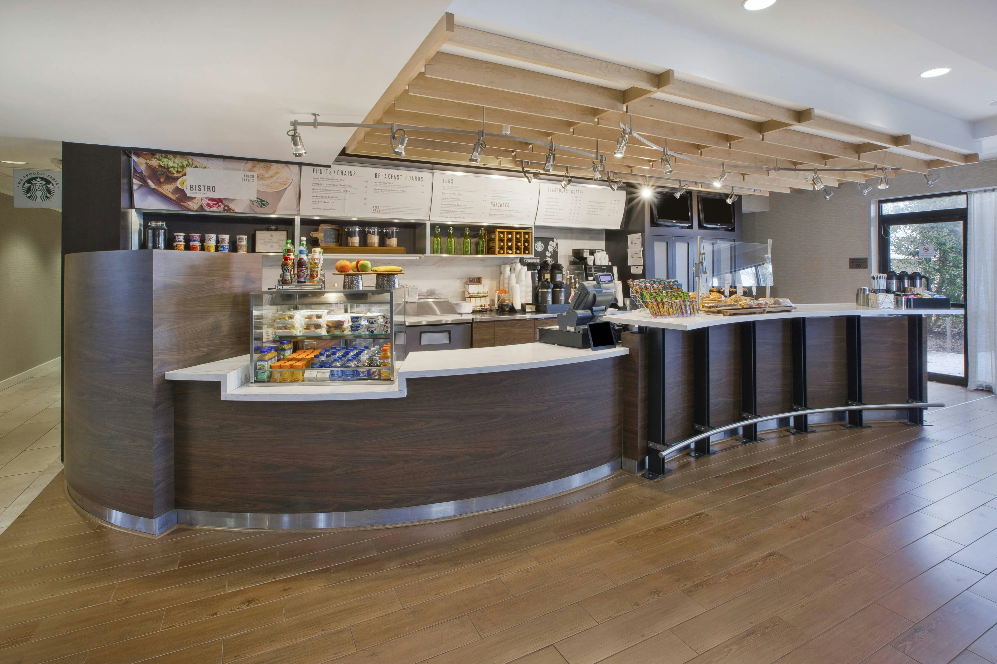 Lobby at Courtyard Somerset by Marriott, SOMERSET - NJ