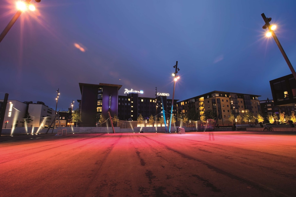 Radisson Blu Limfjord Hotel,Aalborg 67/71