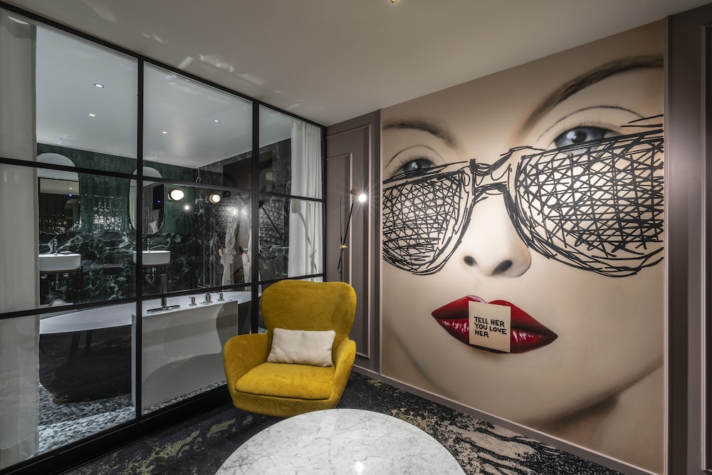 Hotel Restaurant Baud 3/59