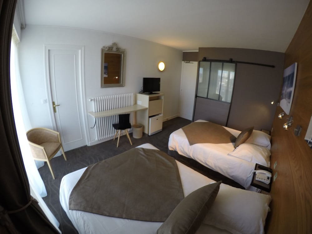 Hotel Les Brises 18/78