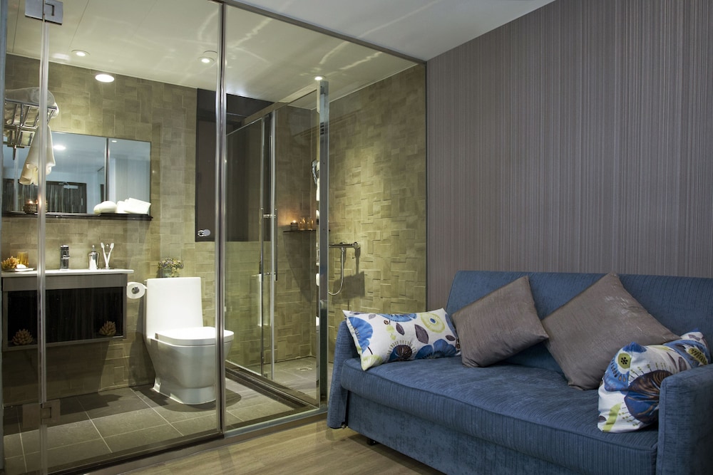 M1 HOTEL NORTH POINT 53/66