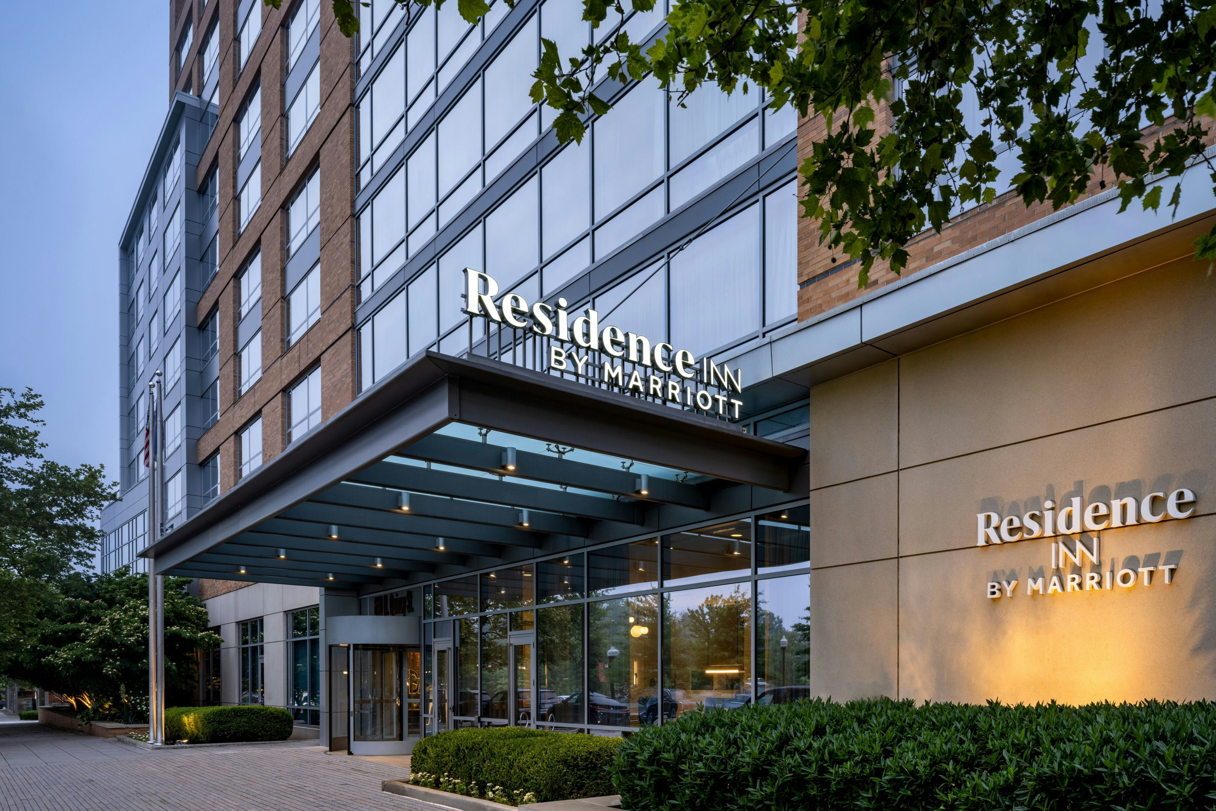 RESIDENCE INN ARLINGTON BALLSTON 2/37