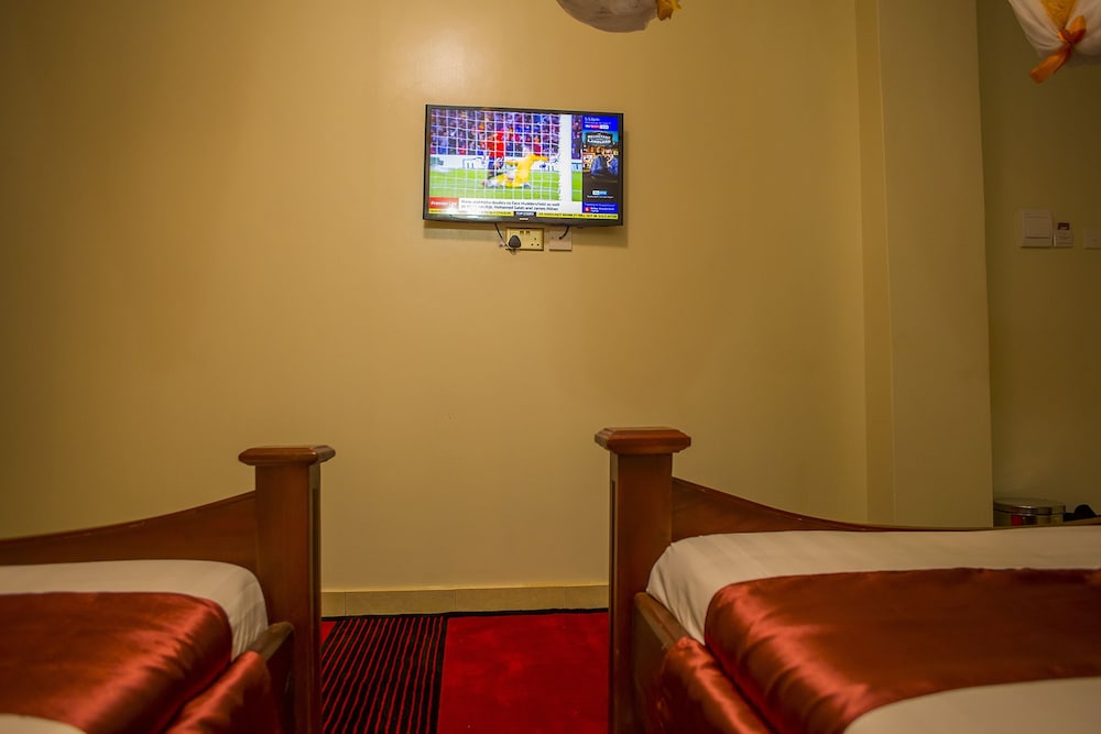 Ss Hotel 19/43