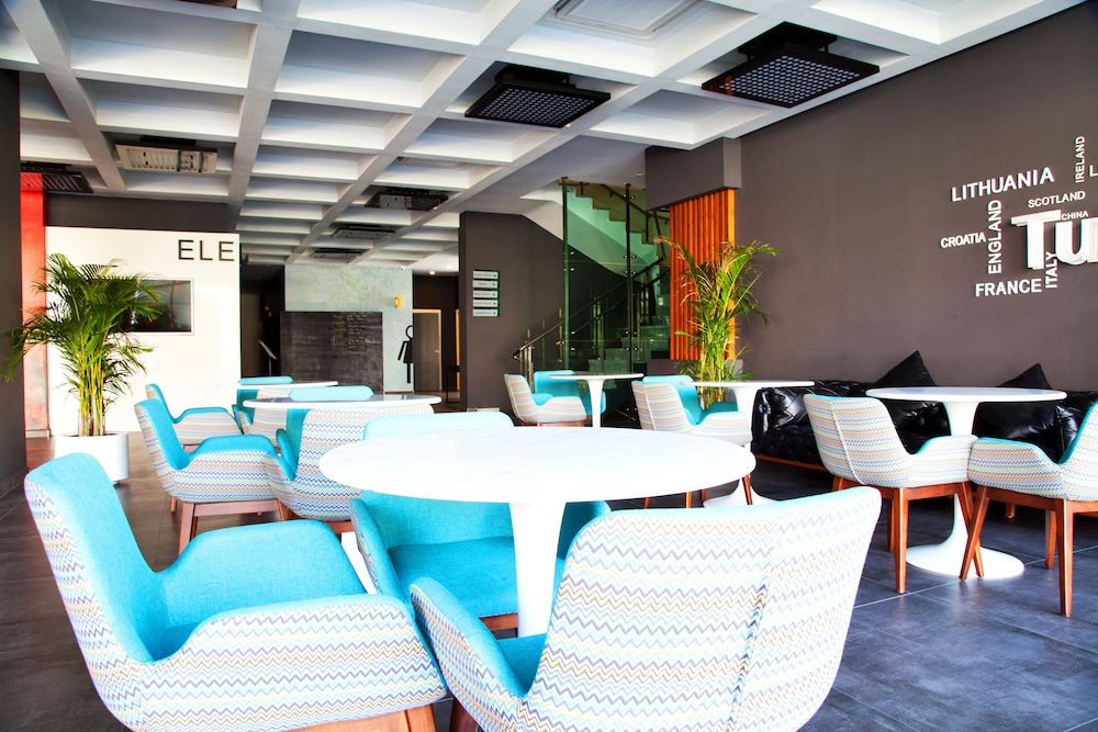 Green Garden Suites Hotel 19/29