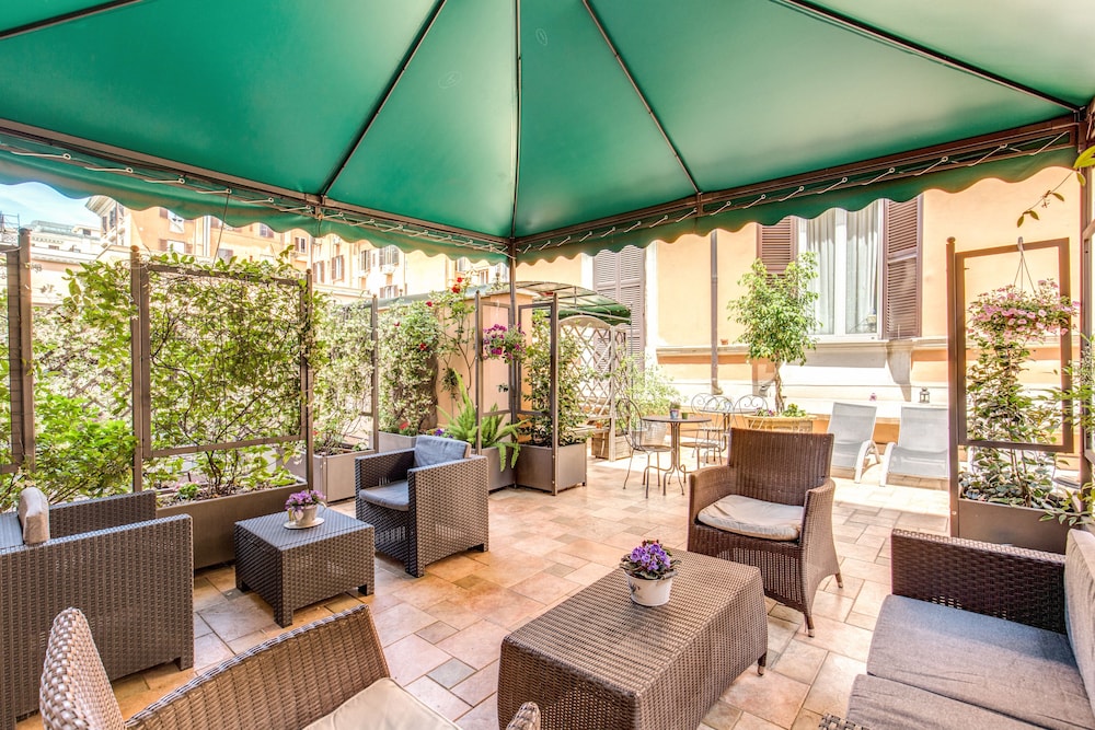 Manin Suites 37/51