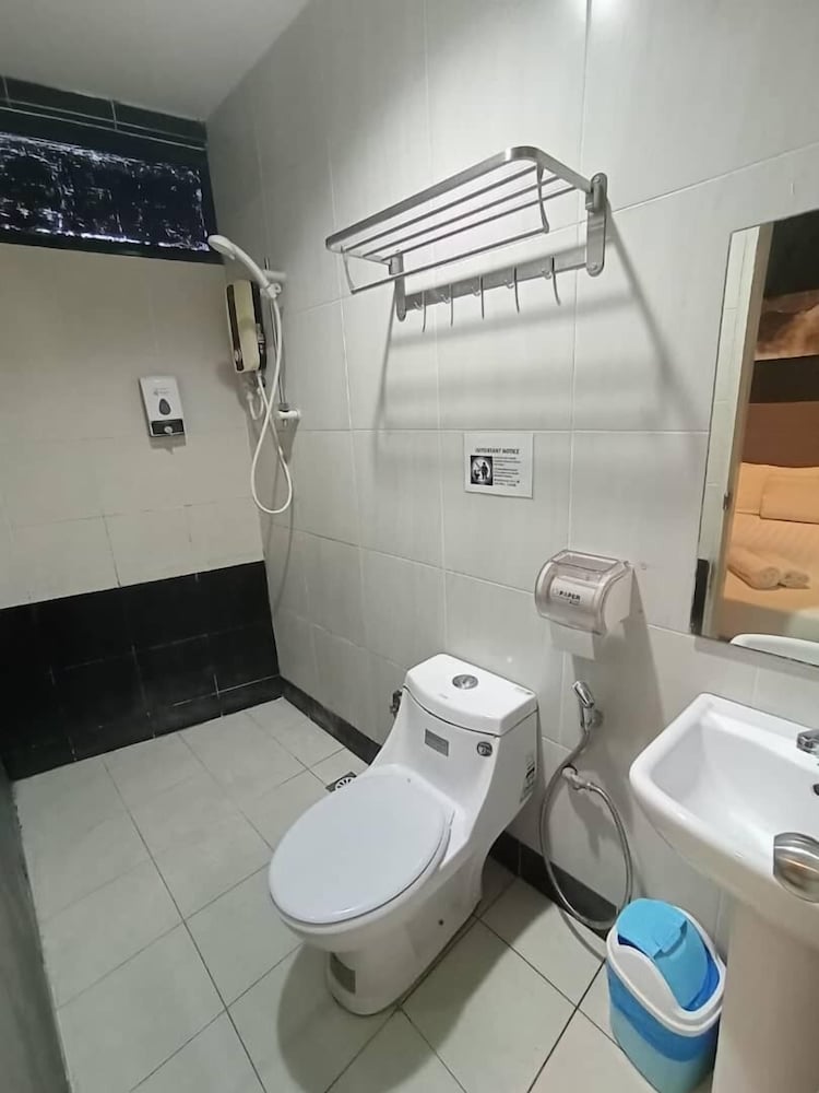 One Point Hotel - Rh Plaza 48/49