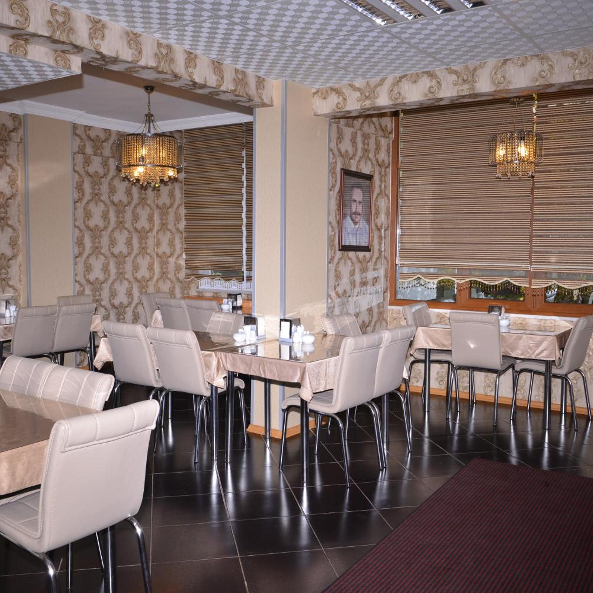 Hotel Kervan 37/50