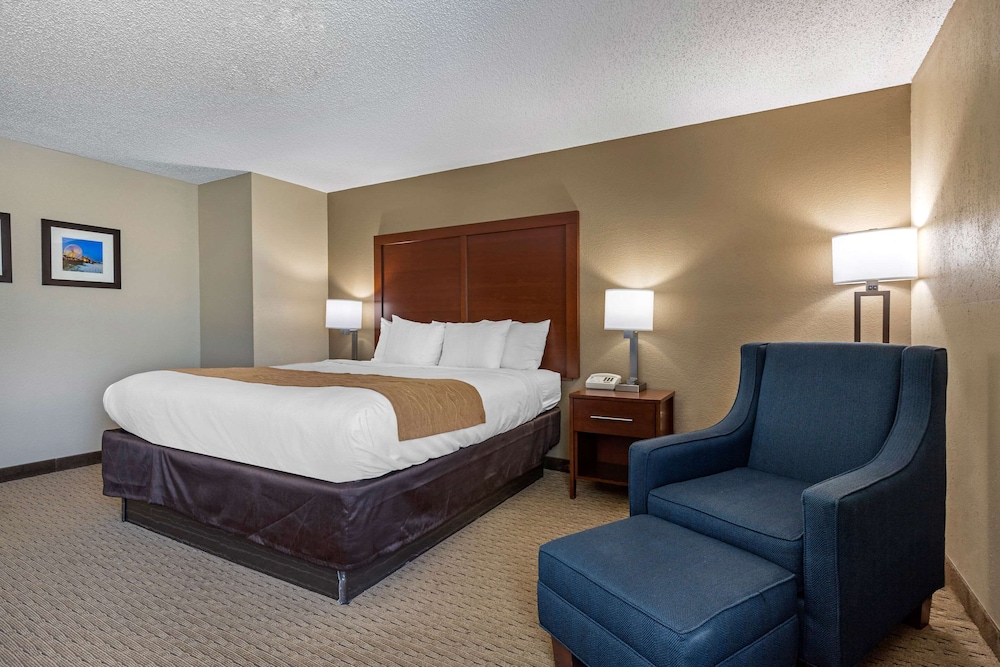 Comfort Inn N Myrtle Beach Barefoot Landing 7/36