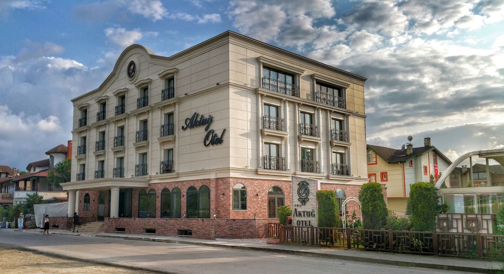 Aktug Hotel 7/50