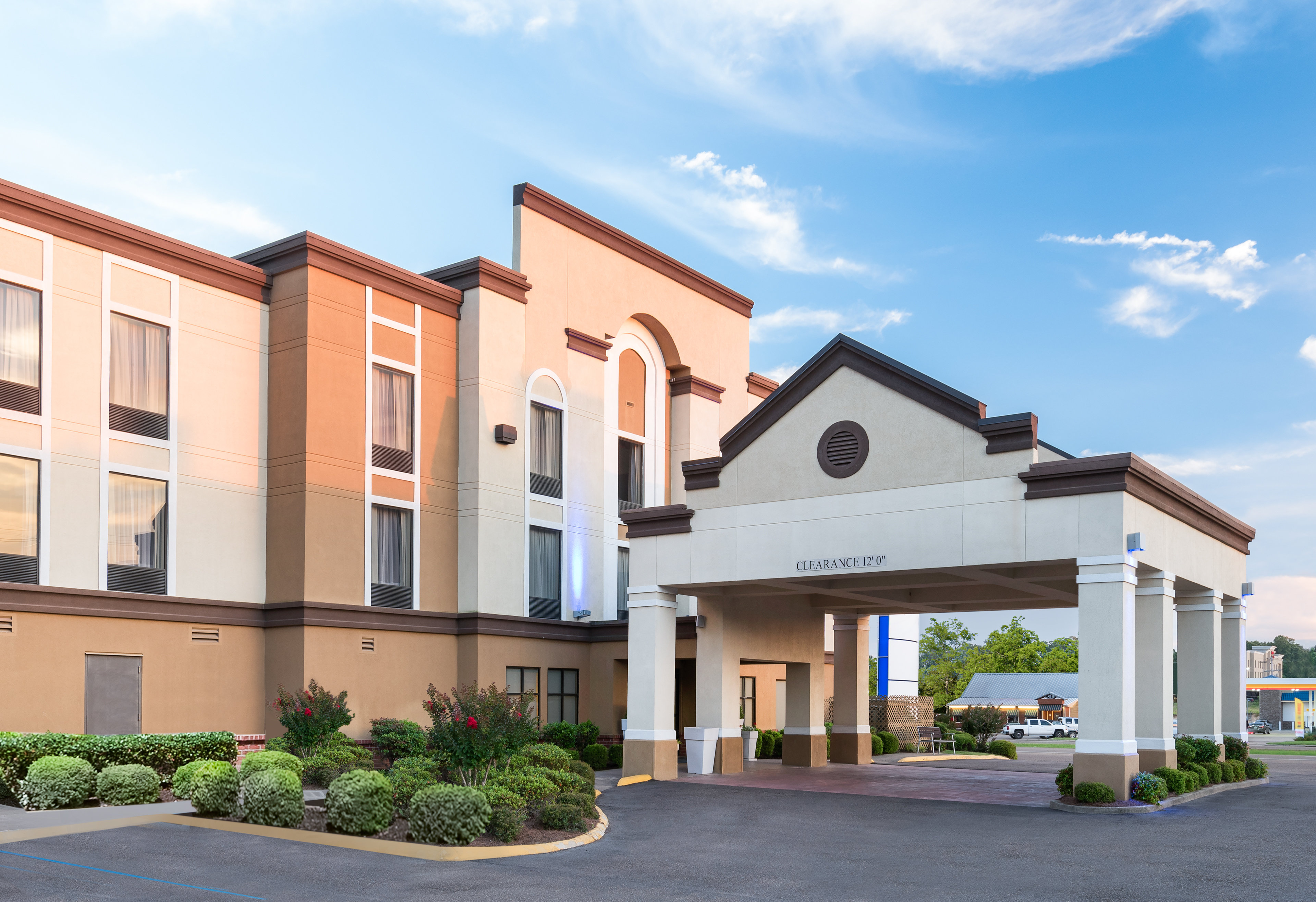 Holiday Inn Express Hotel And Suites Grenada 42/51
