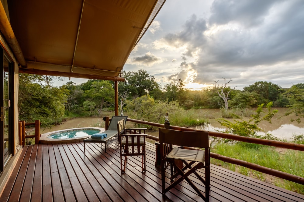 Phelwana Game Lodge 20/50