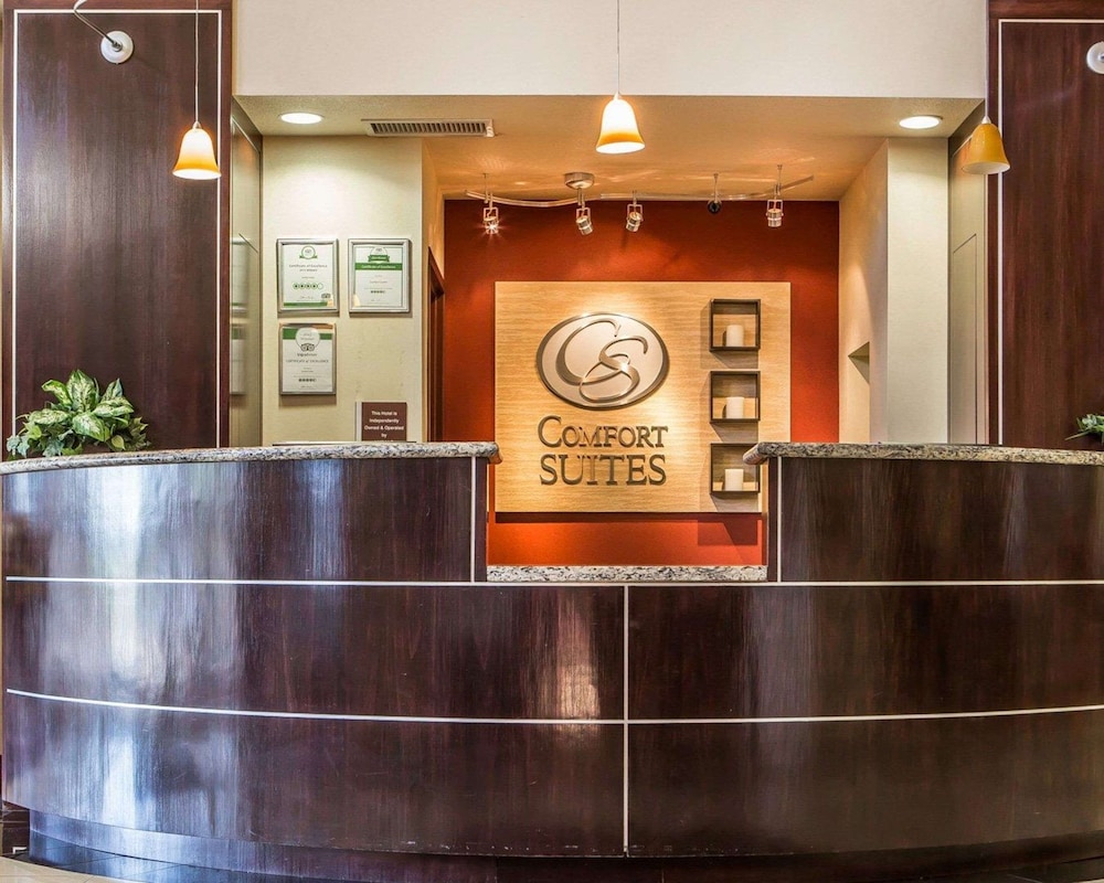 Comfort Suites Troy-I75 17/69