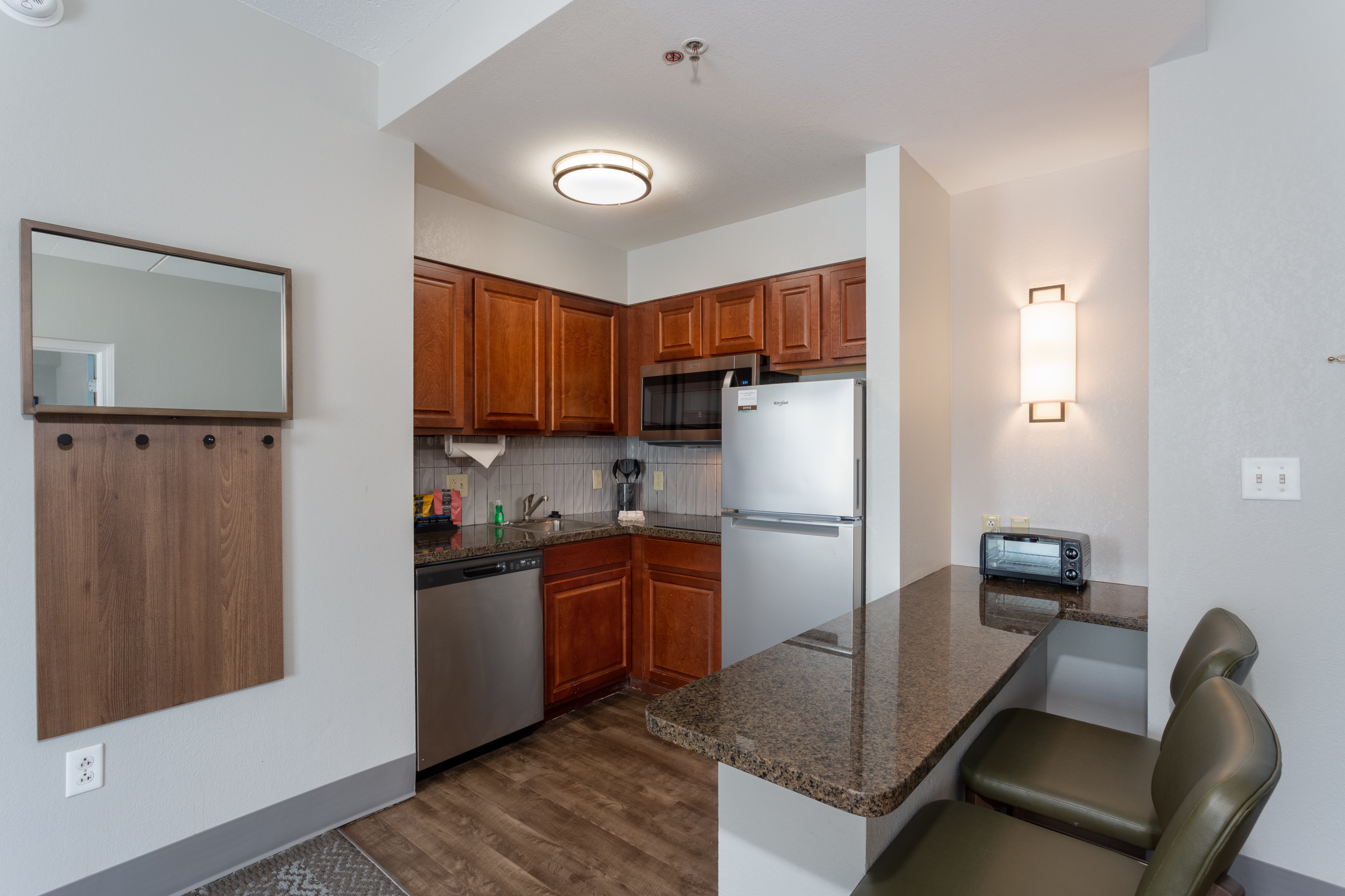 Staybridge Suites Buffalo 10/76