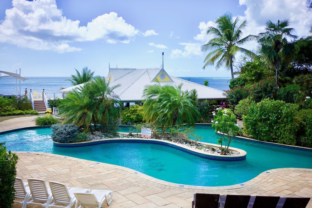 Tropikist Beach Hotel & Resort 2/65